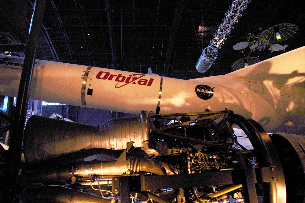 spring2012-DC-AirSpace-2363