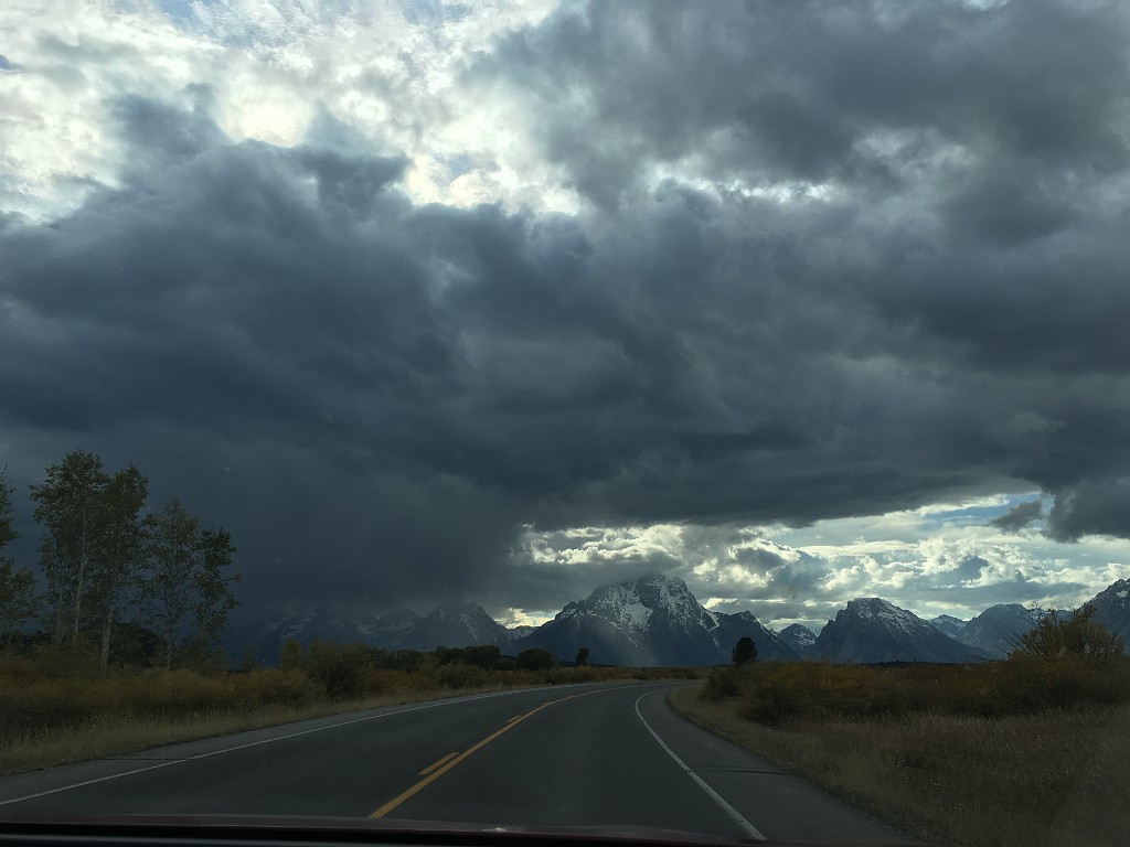 yellowstone2017-6-iphone-IMG_4107